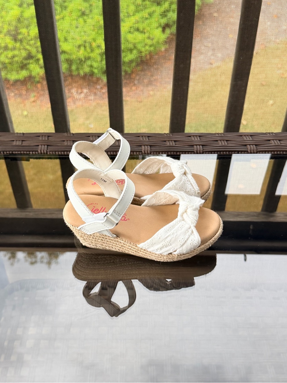 Jellypop White Knotted Espadrille Wedge Sandals Kids Size 11